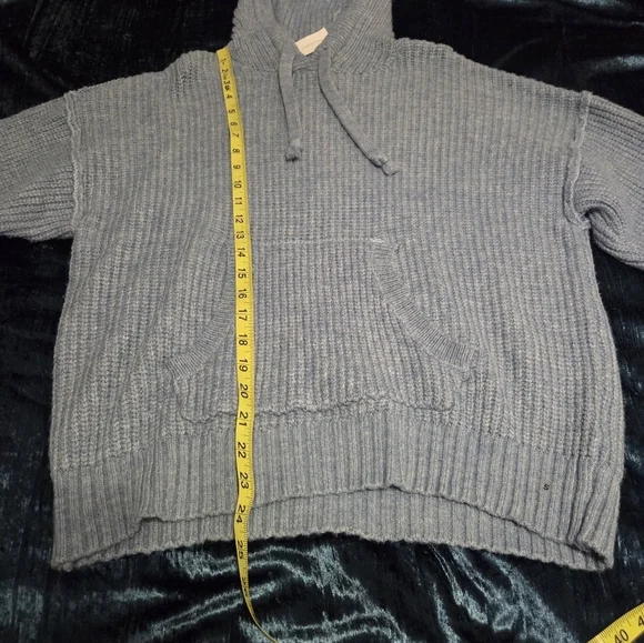 Cozy Casual Waffle Knit Hoodie Sweater   Oversized Pullover for Fall & Winter SM - Picture 7 of 8